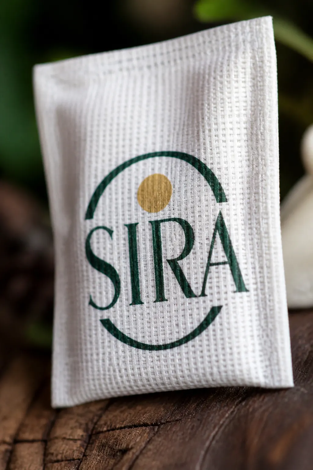 SIRA 15 g macro logo