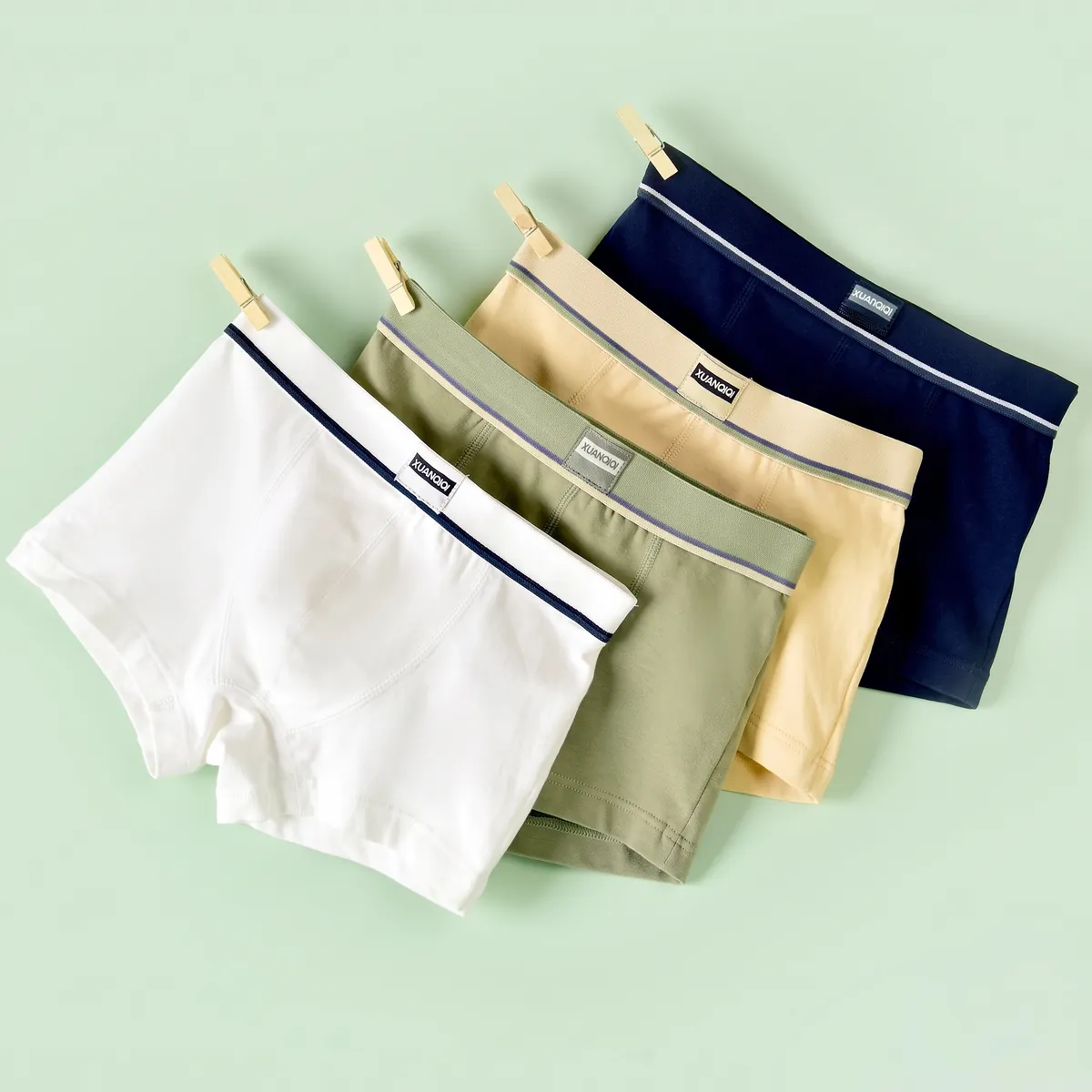 Lot de 4 boxers enfant : blanc, vert, jaune clair et bleu nuit