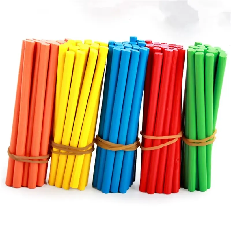 Bâtonnets groupés en cinq couleurs
