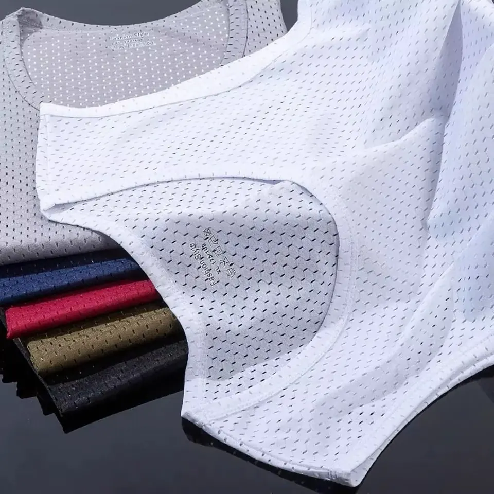 Maille vue de près, plusieurs teintes empilées